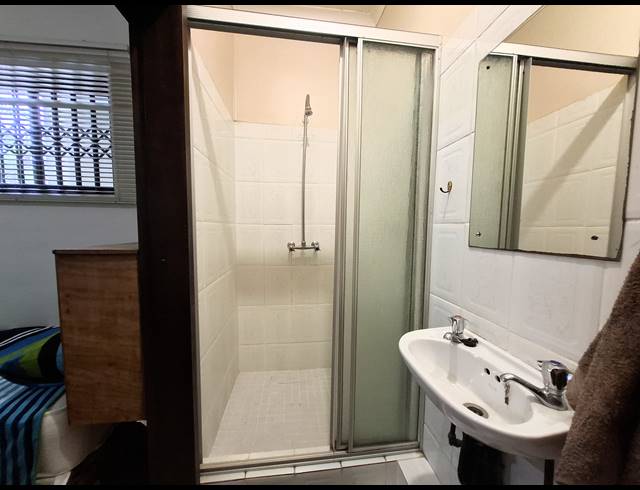 4 BEDROOM APARTMENT FOR SALE IN MANABA BEACH
